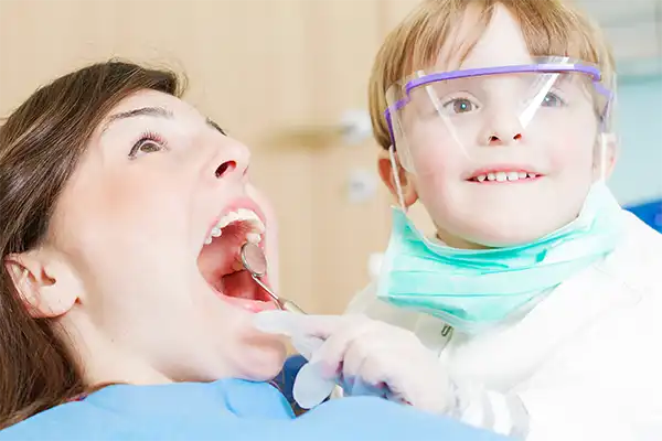 dentist hamilton school